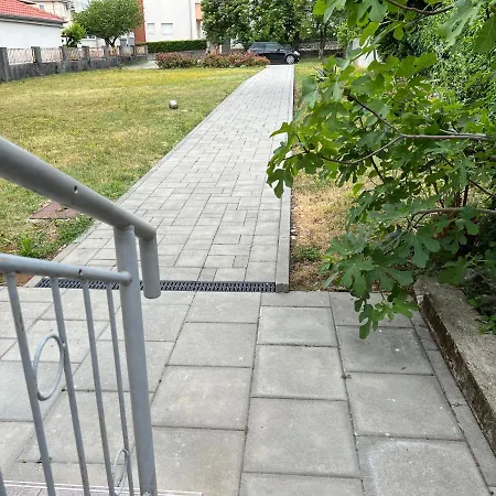 Doneto, In Private House